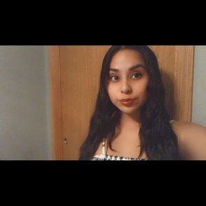 Meet your Posher, Karla